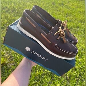 Sperry White and Brown Leather Loafers Slip-Ons